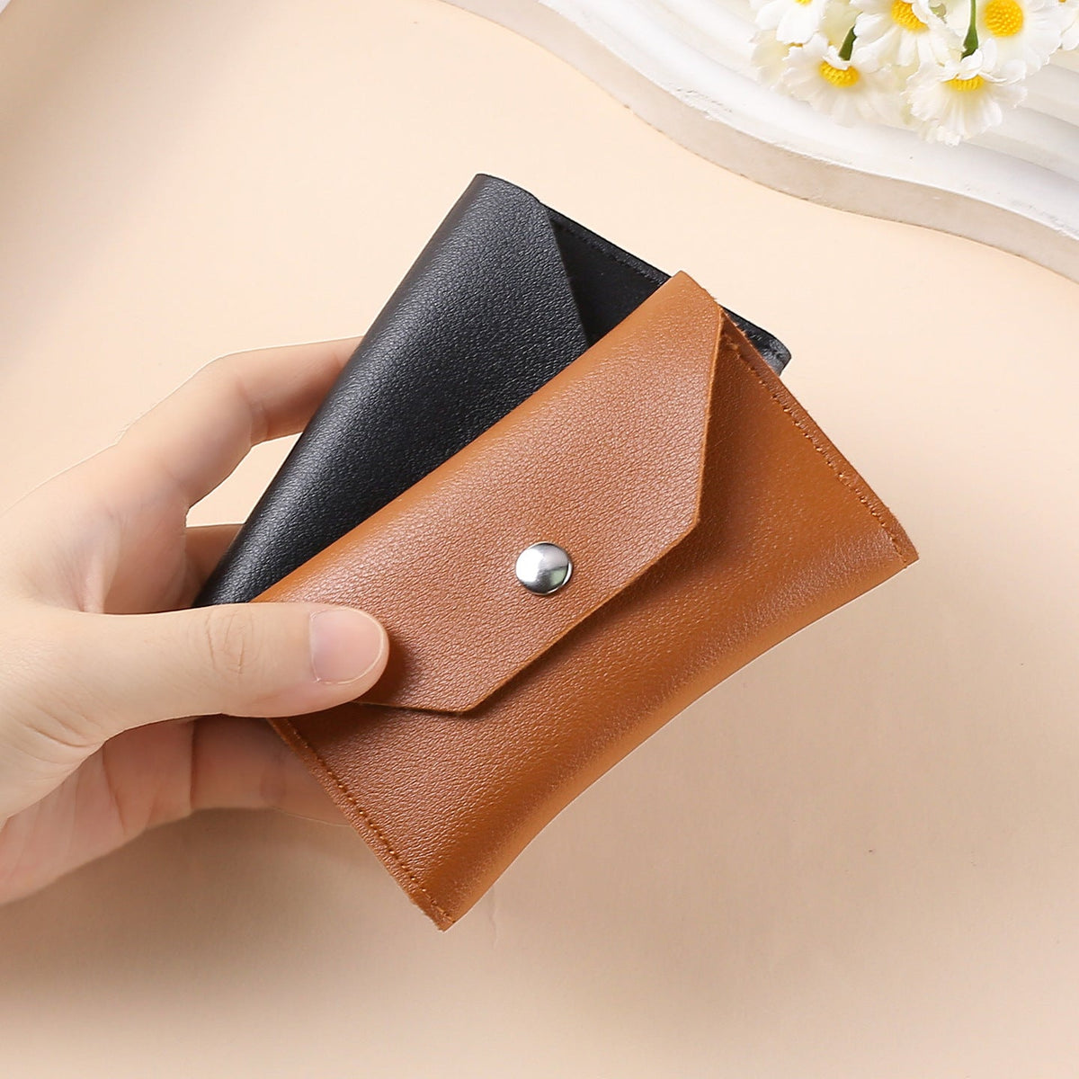 Sleek Card Wallet — product view 5