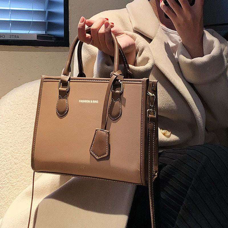 Structured Handheld Satchel LoungeYard — product view 5