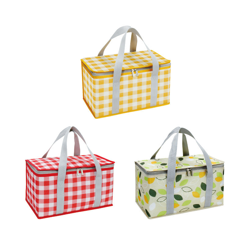 Women cooler bag with insulating interior and practical carrying handle LoungeYard — product view 5