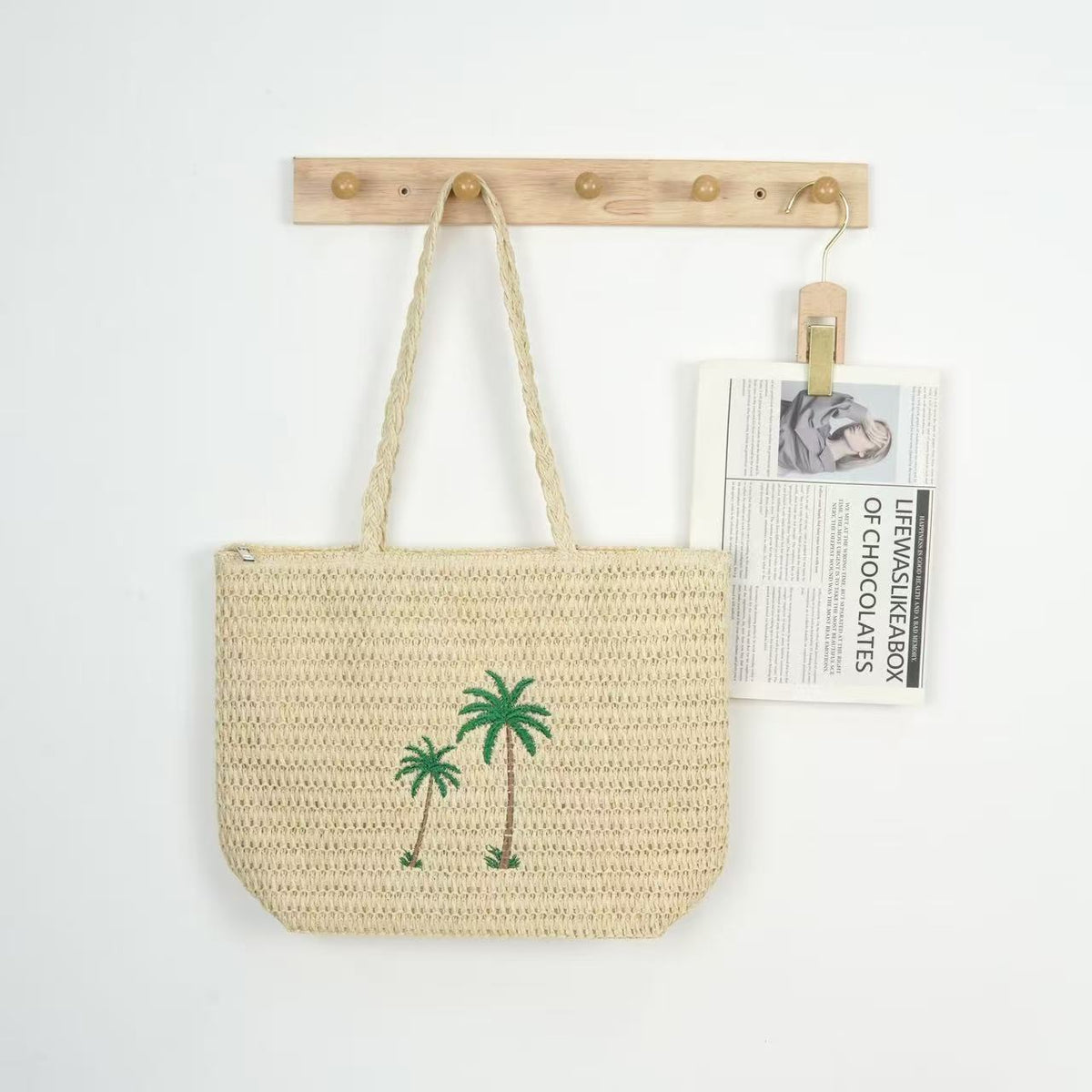 Beach bag with handcrafted palm pattern LoungeYard — product view 2