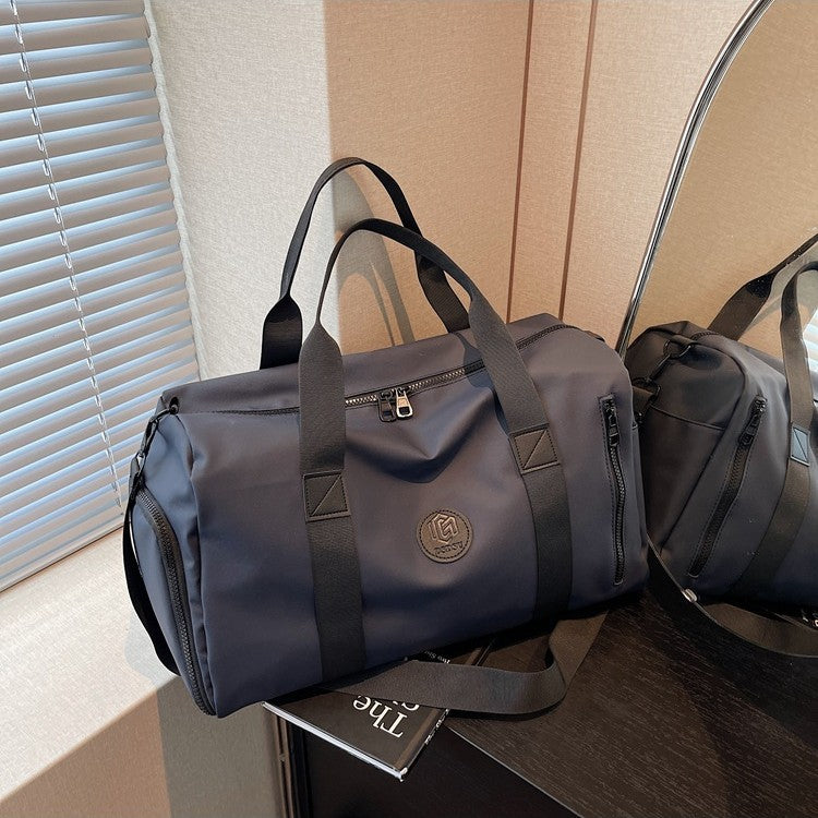 Durable Gym Holdall Bag LoungeYard — product view 1