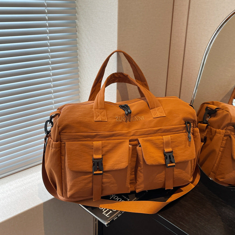Versatile Travel Duffel Bag LoungeYard — product view 4