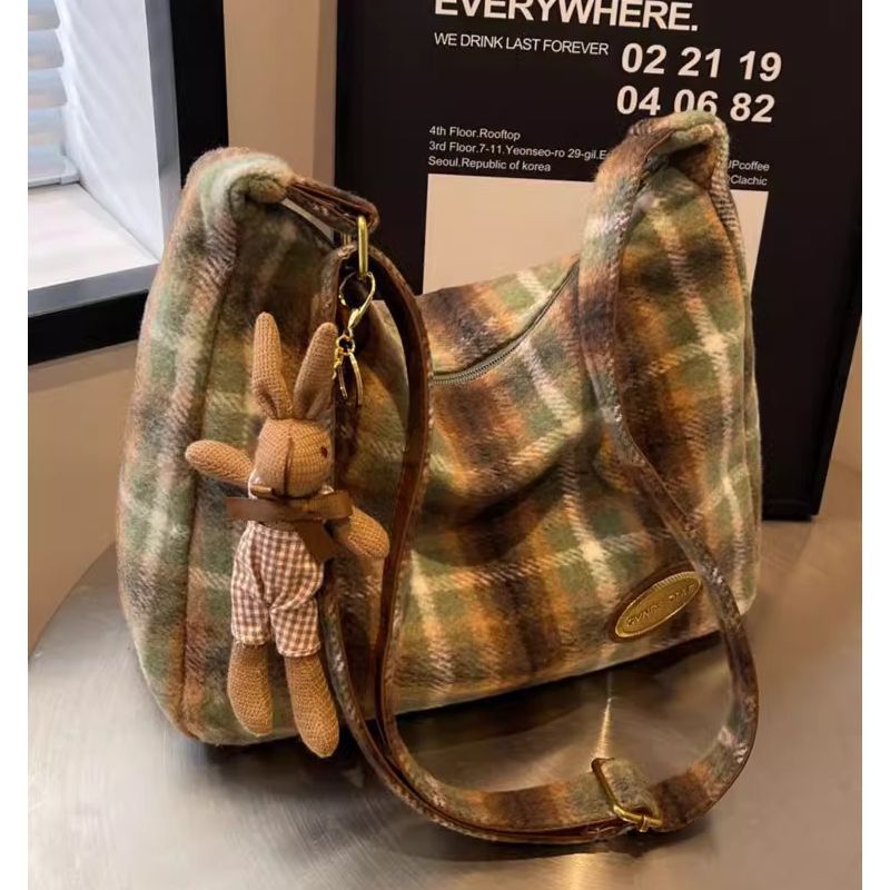 Cozy Plaid Shoulder Bag LoungeYard — product view 2