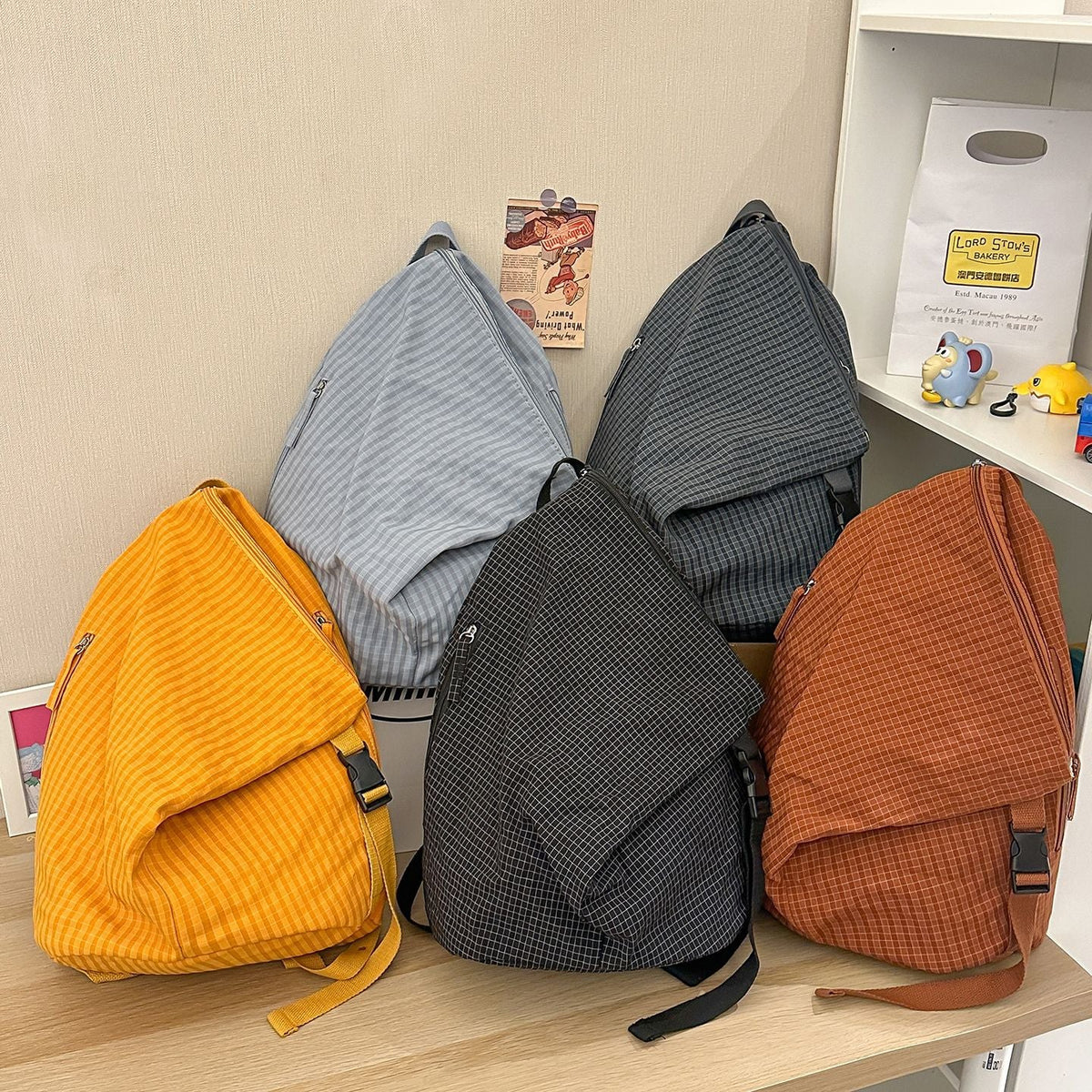 Durable Lightweight Sling Backpack LoungeYard — product view 4