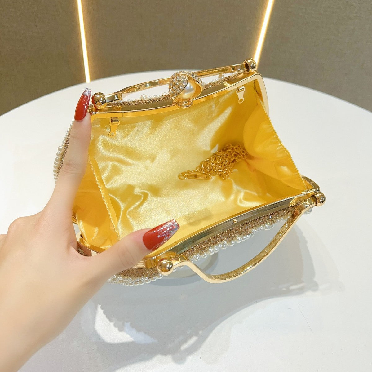 Luxurious Pearl-Decorated Evening Handbag — product view 3