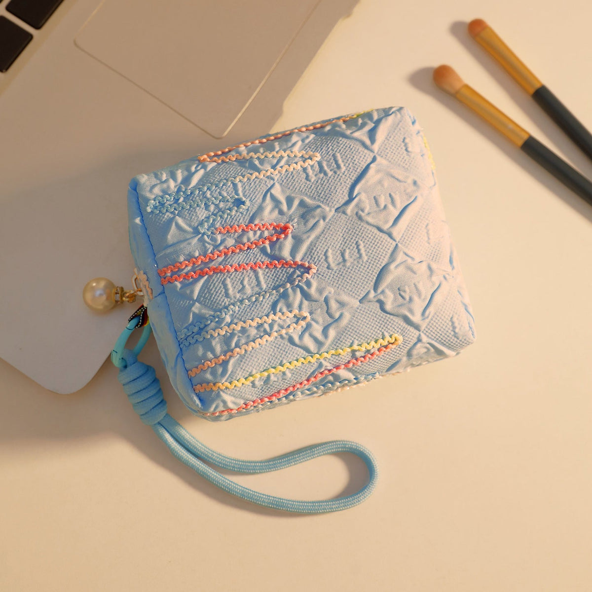 Elegant Zip Cosmetic Pouch — product view 2