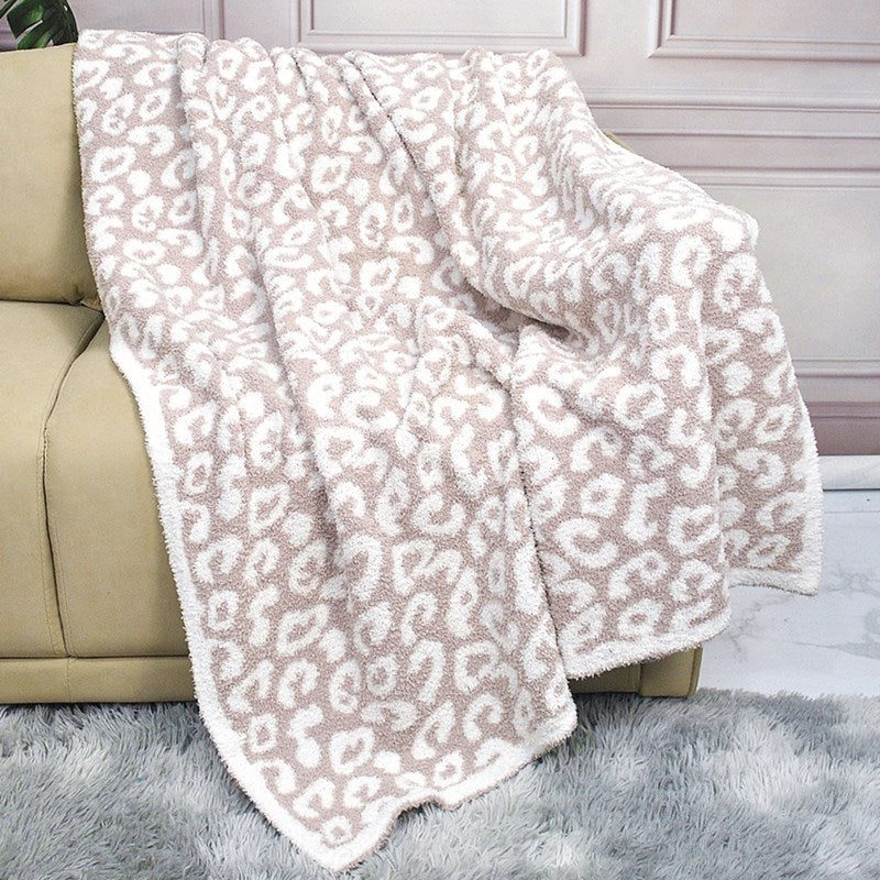 Luxurious Plush Textured Throw Blanket — product view 3