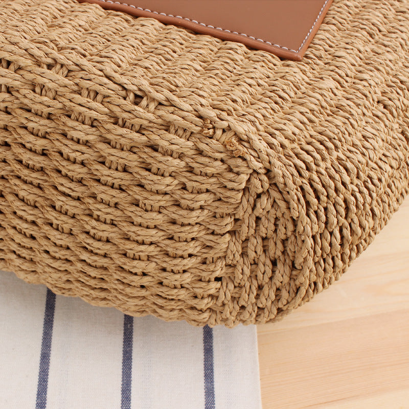 Tote bag made of braided natural material with elegant leather back LoungeYard — product view 3
