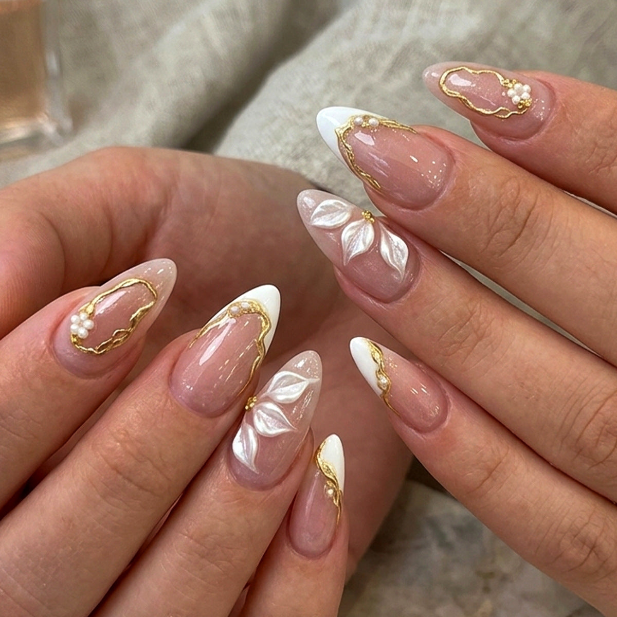 Premium Artistic Press-On Nail Set — product view 2