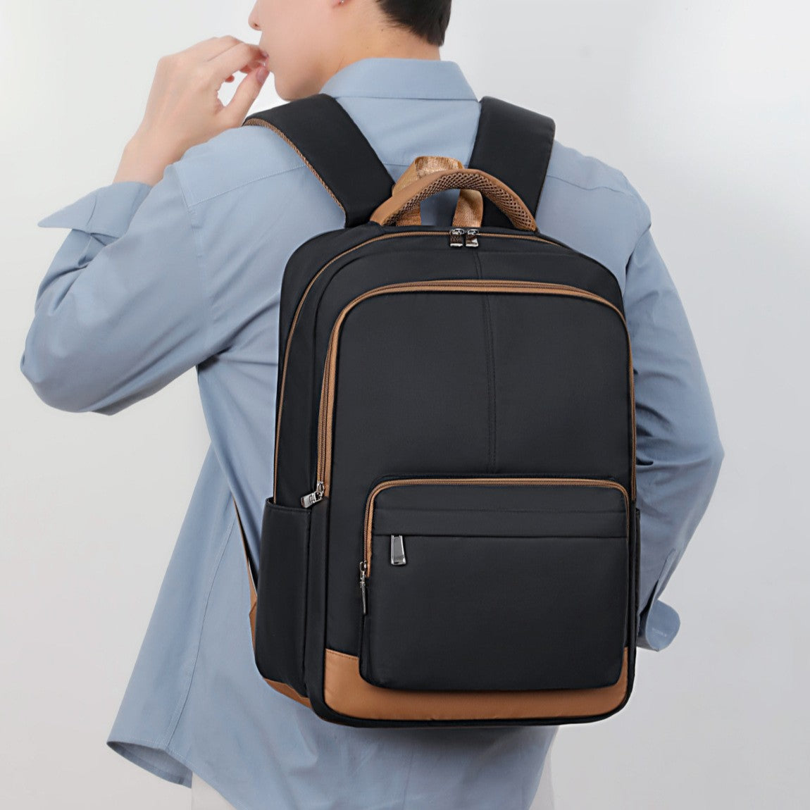 Versatile Travel Backpack LoungeYard — product view 2