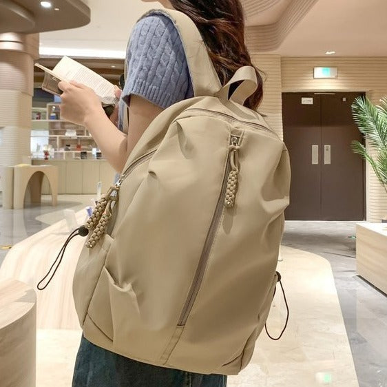 Leisure backpack with innovative storage LoungeYard — product view 1