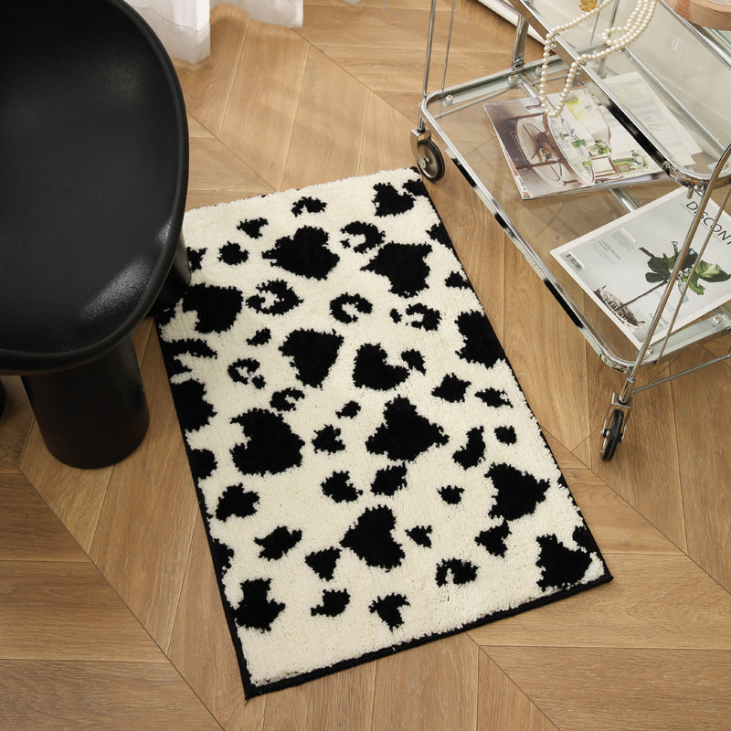 Heart-Shaped Decorative Bath Mat LoungeYard — product view 7