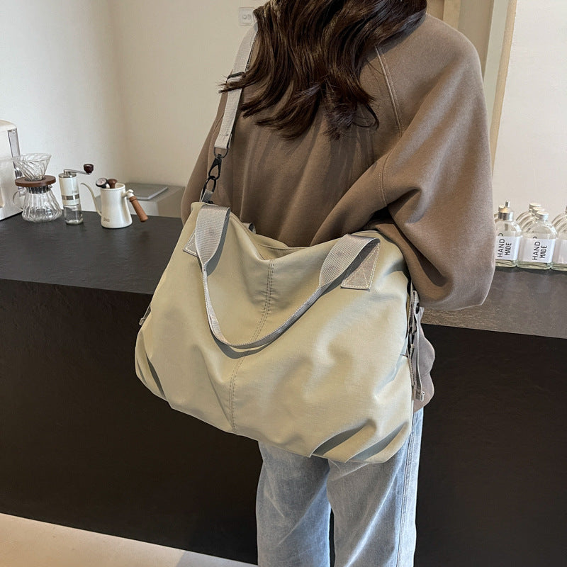 Multipurpose Travel Duffle Bag LoungeYard — product view 2