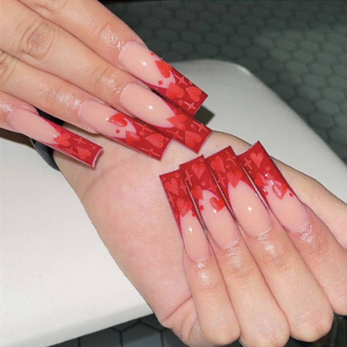Artistic Press-On Nail Extensions — product view 1