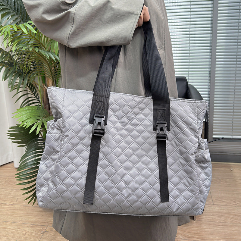 Quilted Multi-Compartment Tote Bag LoungeYard — product view 4