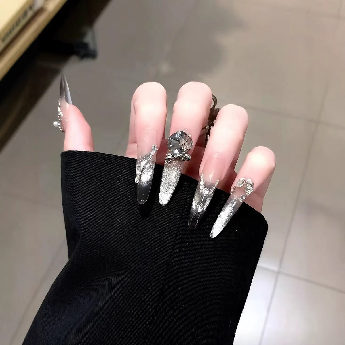 Glamourous Stiletto Nail Art Extensions — product view 4
