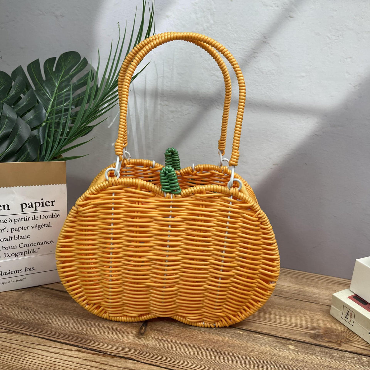 Women's Handbag LoungeYard — product view 3