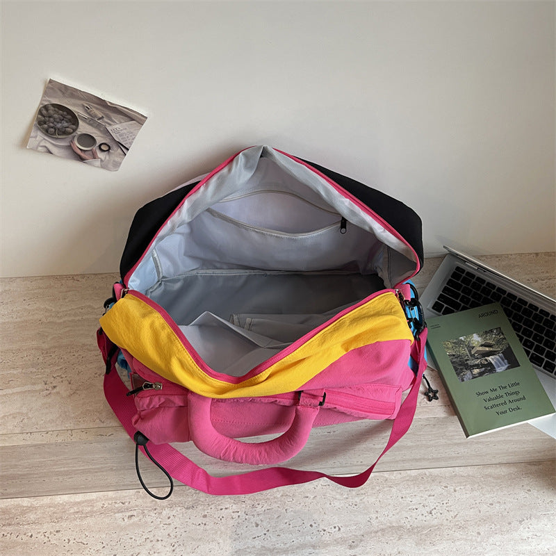 Multifunctional Sport and Travel Bag with Removable Laptop Compartment LoungeYard — product view 3