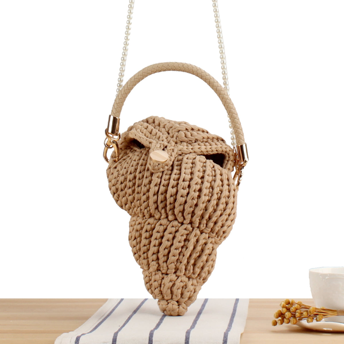 Elegant Handbag in Shell Design LoungeYard — product view 6