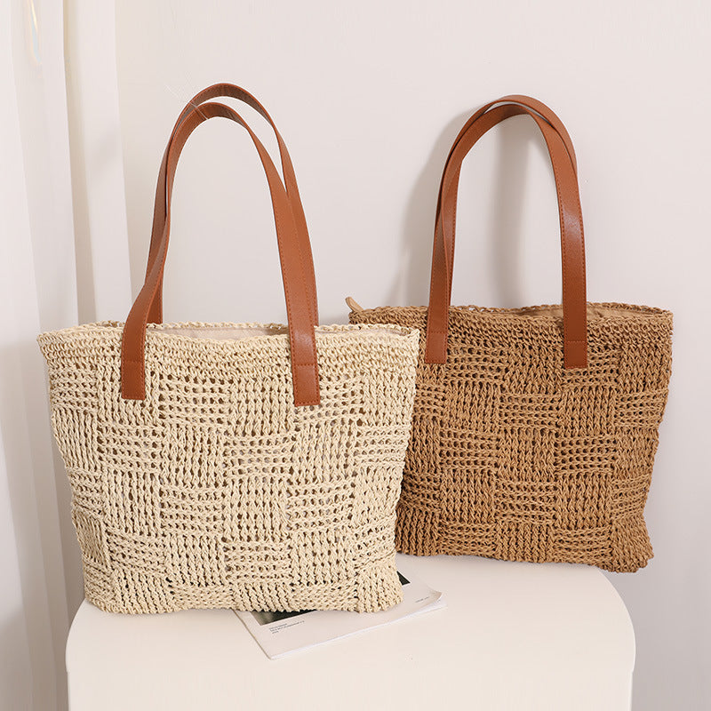 Natural braided tote bag LoungeYard — product view 1