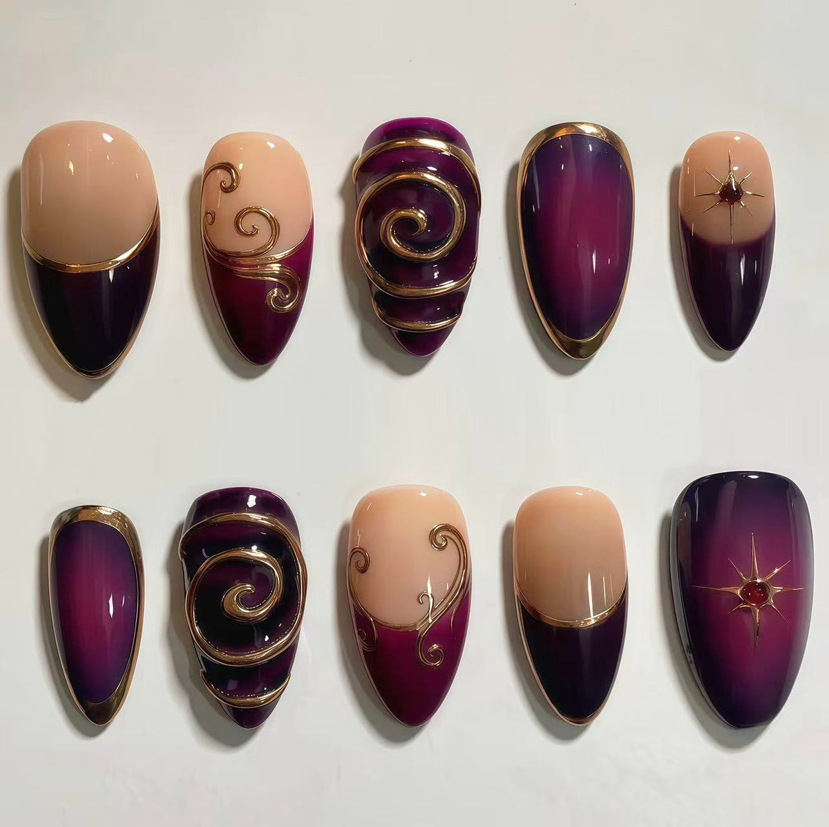 Artistic Press-On Nail Set with Vintage Design — product view 1