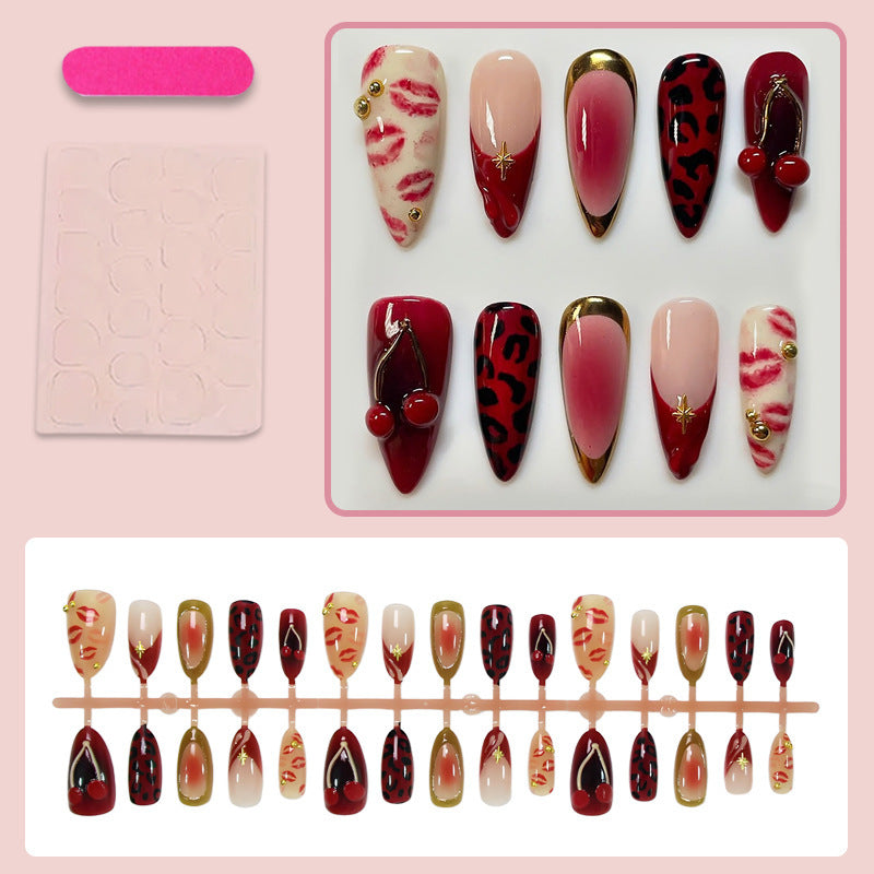 Chic Statement Press-On Nails — product view 2
