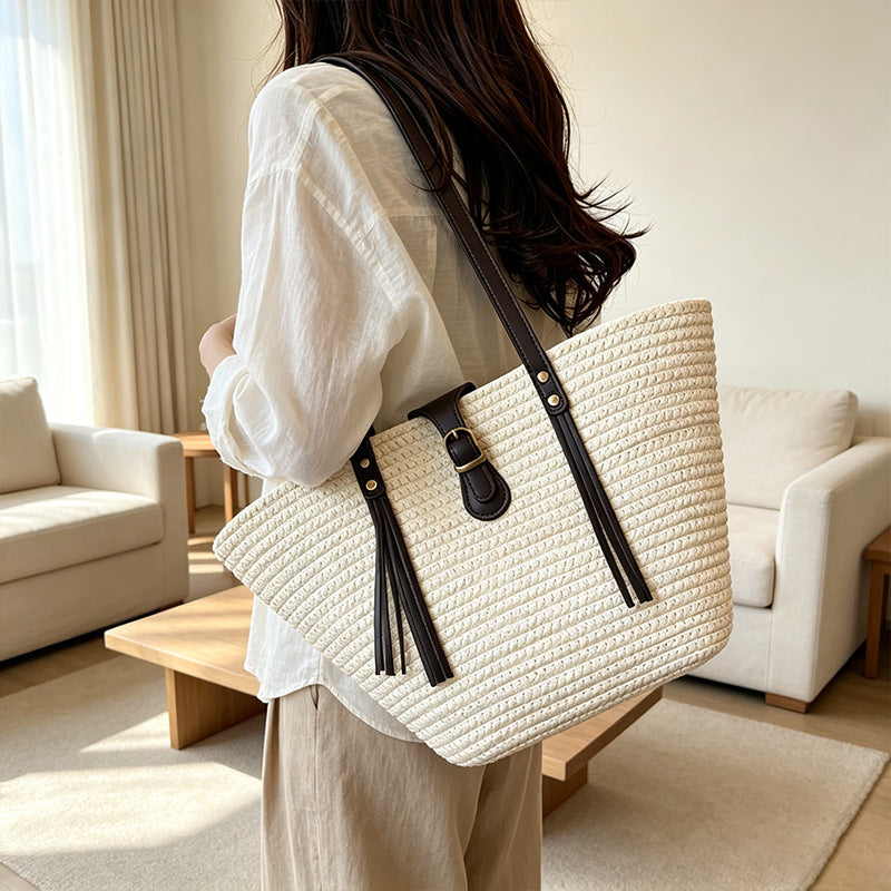 Stylish Woven Beach Tote LoungeYard — product view 1