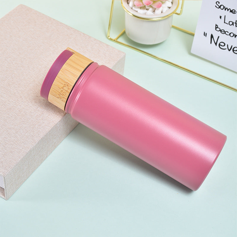 Ladies stylish and versatile stainless steel drinking bottle with bamboo lid LoungeYard — product view 7
