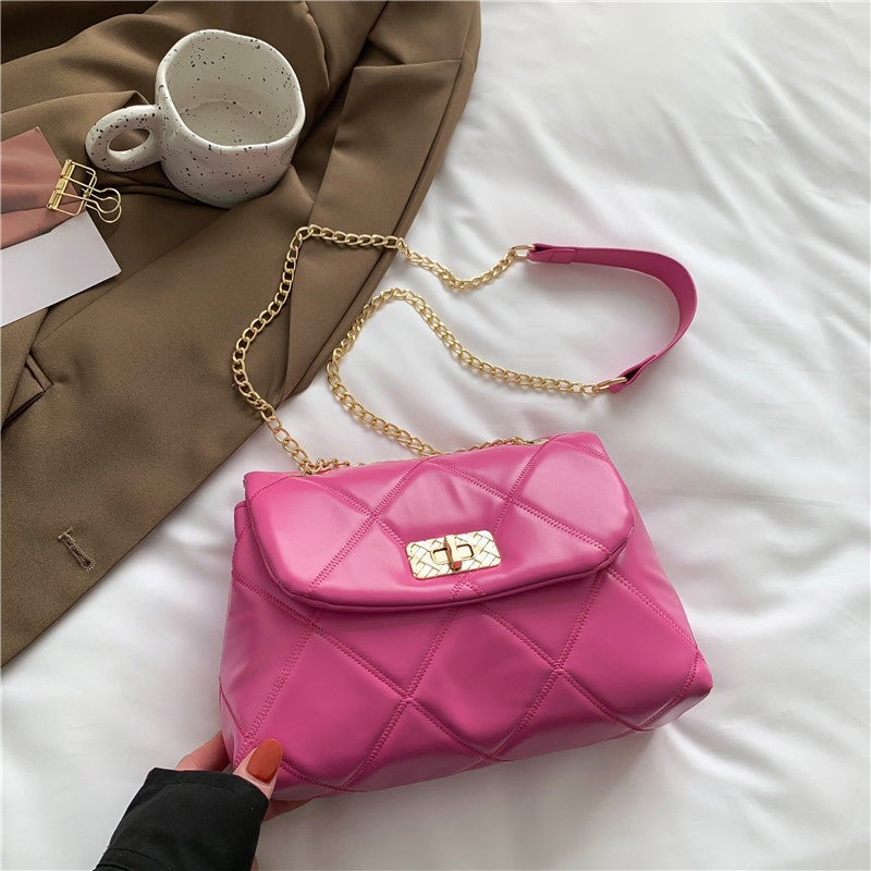 Elegant Quilted Shoulder Handbag — product view 2