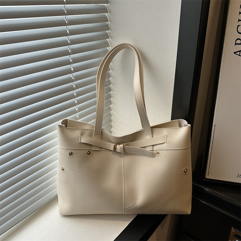 Elegant Functional Tote Bag — product view 3