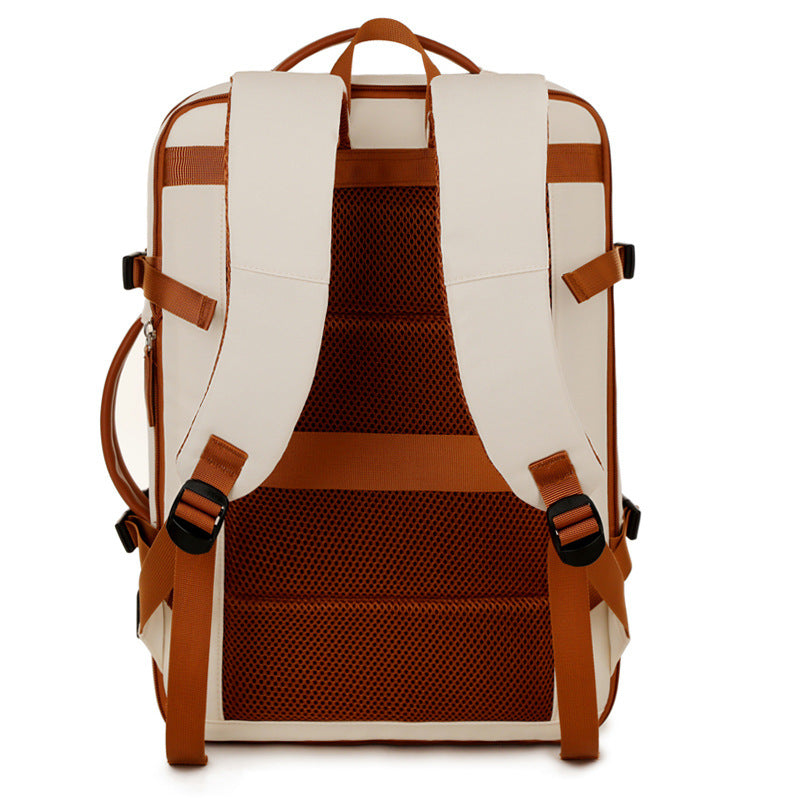 Elegant Laptop Backpack LoungeYard — product view 2