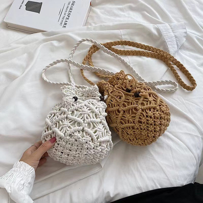 Hand-knotted shoulder bag in playful animal design LoungeYard — product view 1