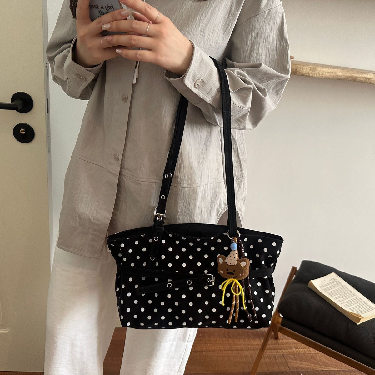 Charming Polka Dot Handbag — product view 7