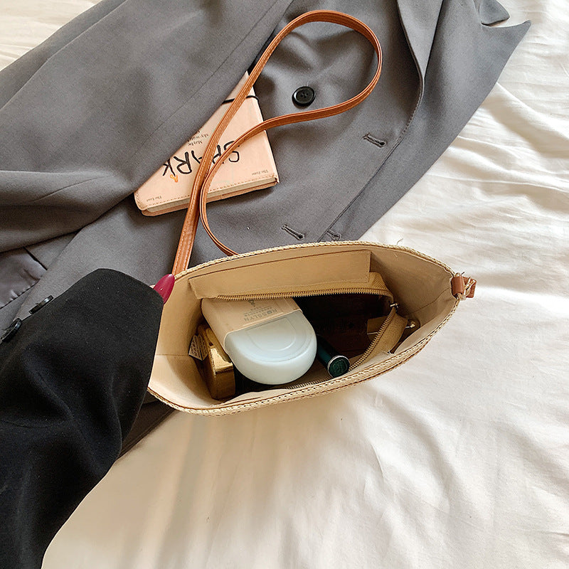 Woven Straw Crossbody Bag — product view 3