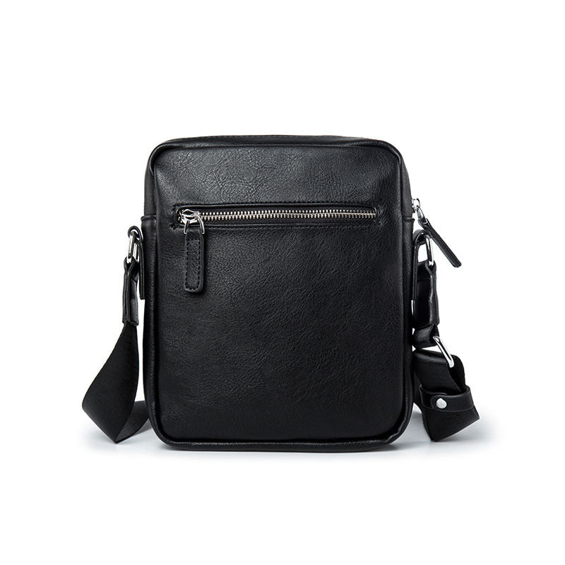 Shoulder bag made of high-quality leather LoungeYard — product view 1