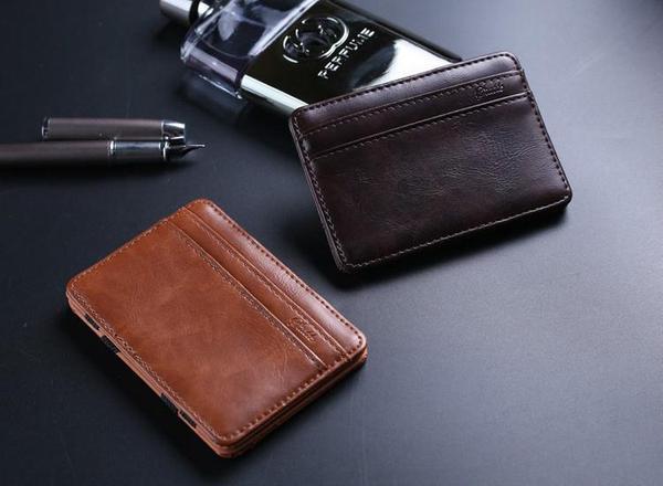 The Incredible Magic Wallet - Now 50% Off | LoungeYard — product view 5