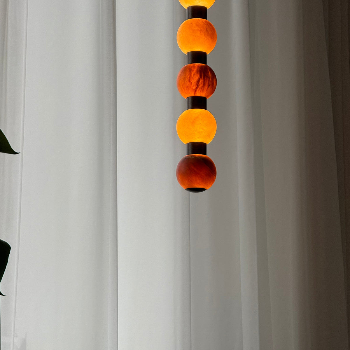 Perle Alabaster Pendant Lamp — product view 6