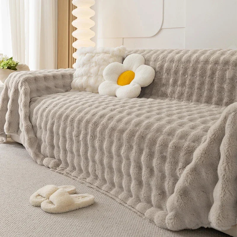 LoungeYard | Plush Throw for a Cozy Interior — product view 5