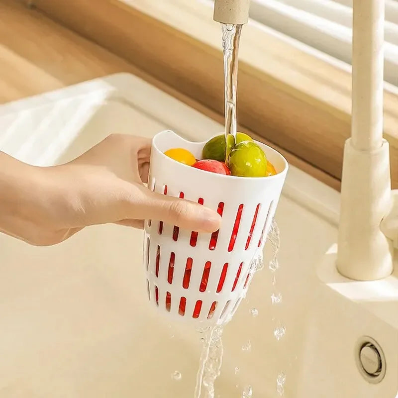LoungeYard | Long Lasting Portable Drain Fruit Cup — product view 2
