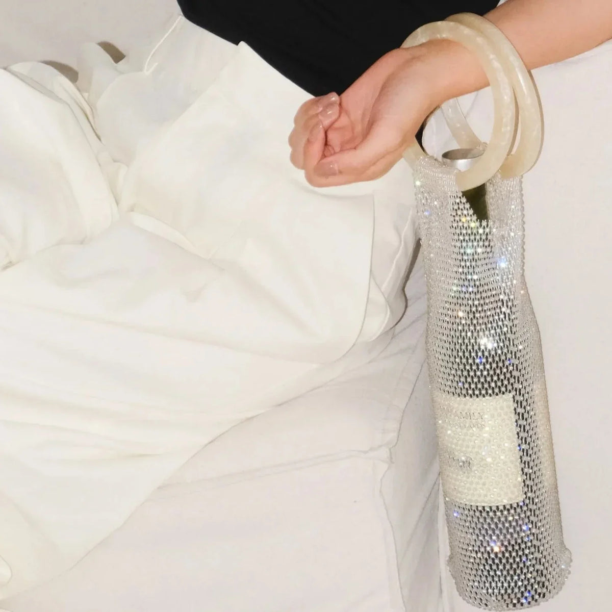 Sparkling Wine Bag | LoungeYard — product view 1