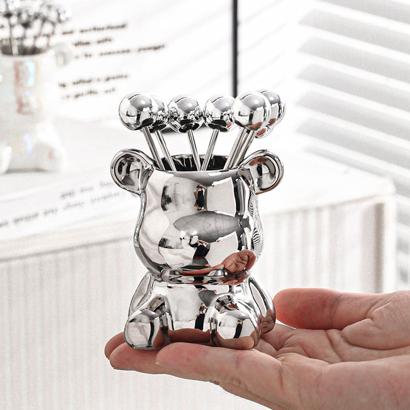 LoungeYard | Nordic Tiny Bear Food Fruit Holder — product view 3