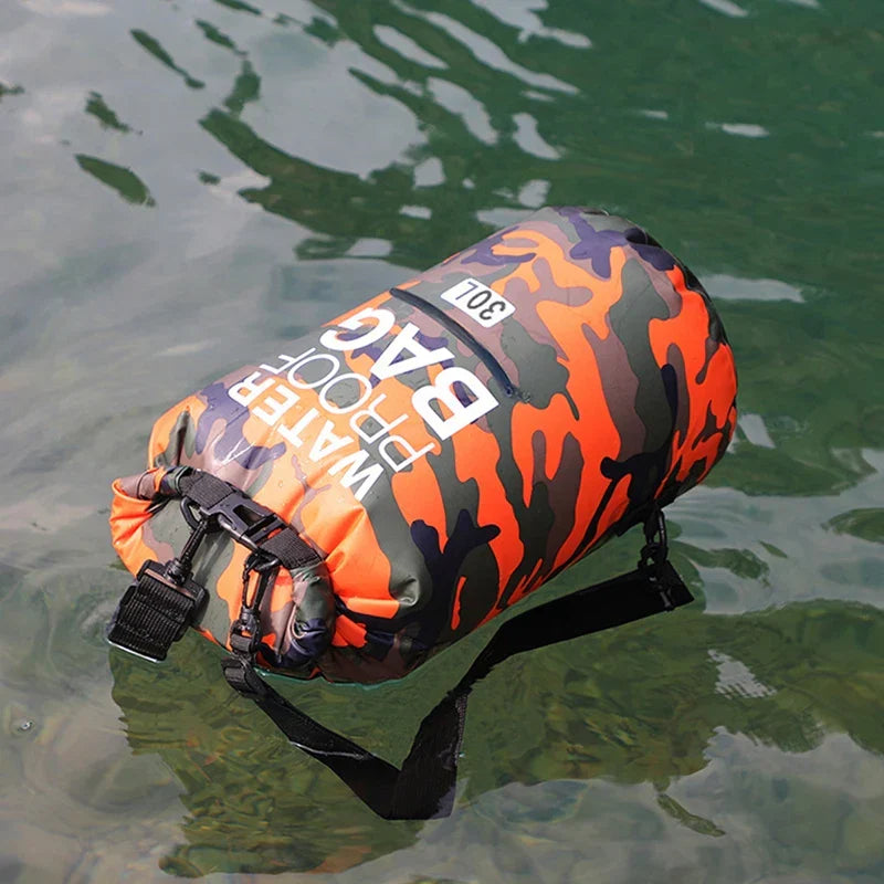 LoungeYard | Waterproof Backpack with Wet/Dry Separation - AquaVault — product view 4