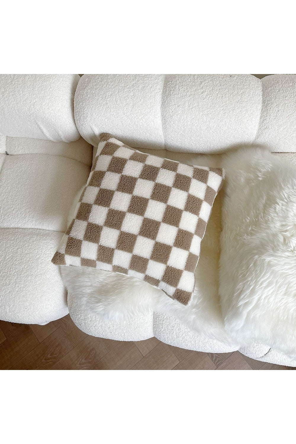 Fleece Pillowcase | LoungeYard — product view 7