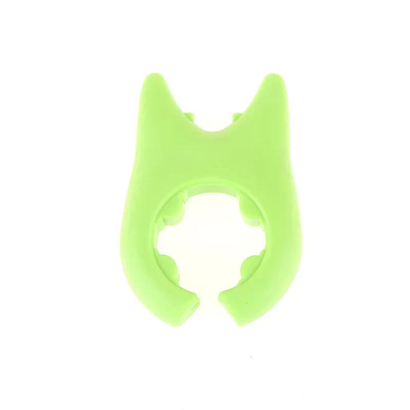 LoungeYard | Magic Mount Punch-Free Spatula Holder — product view 4