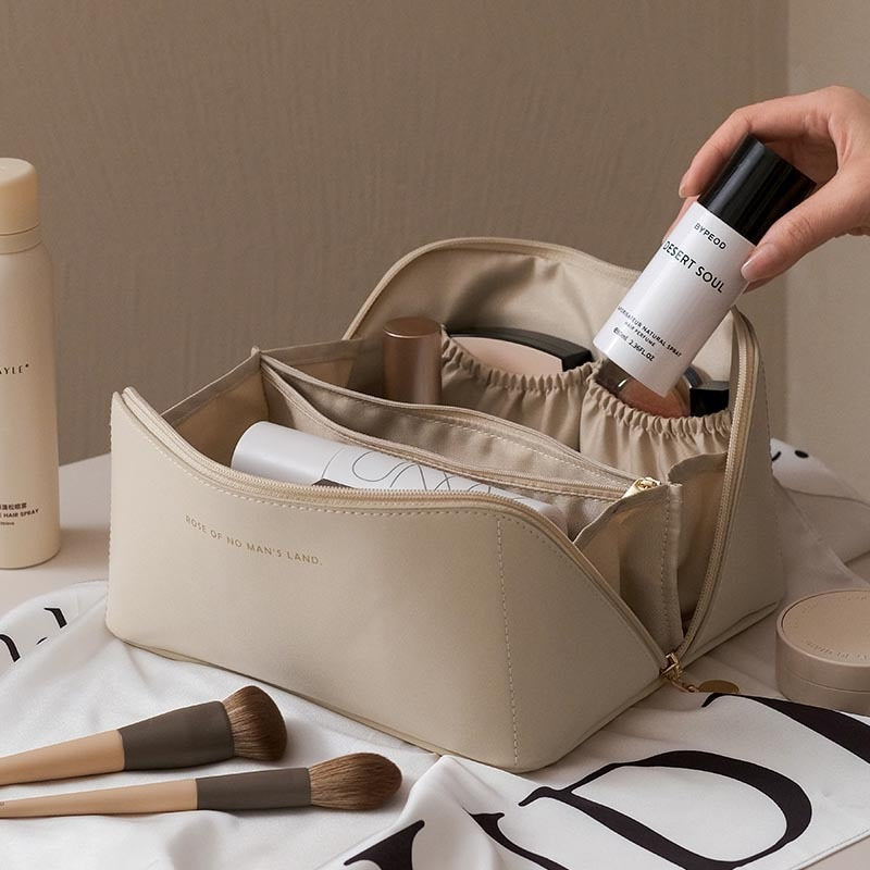 LoungeYard | Elegant Large Capacity Travel Cosmetic Bag — product view 1