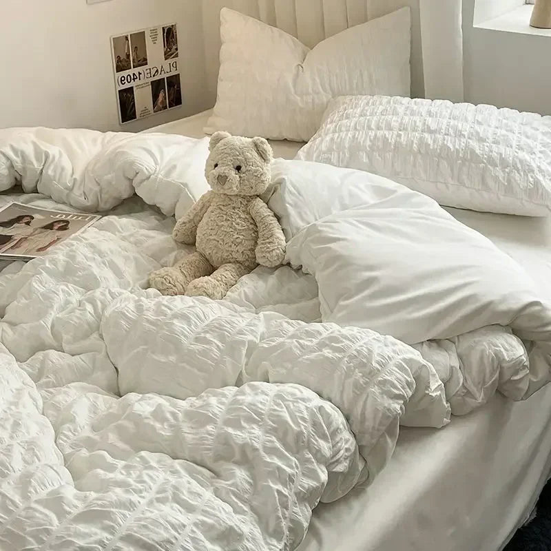LoungeYard | ChicParis | Seersucker Bedding Set – Lightweight, Soft & Elegant French-Style Duvet Cover Set — product view 1
