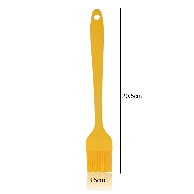 LoungeYard | CookMaster Marinade Brush | Heat Resistant & Hygienic | Ideal for Grilling and Cooking — product view 1