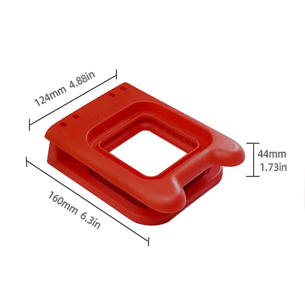 LoungeYard | Kids Dream Square Sandwich Cutter — product view 3