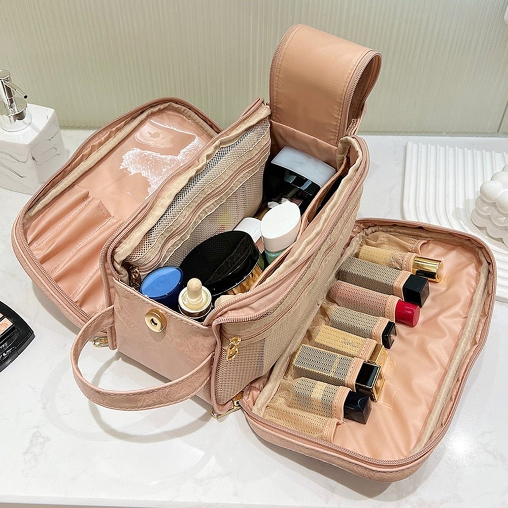 LoungeYard | Beauty Bag - Spacious bag - Ideal for your beauty essentials! — product view 1