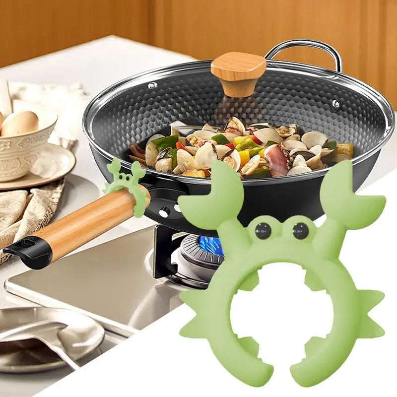 LoungeYard | Cute Crab Spoon Rest Holder — product view 3